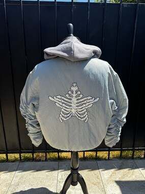Jukahouse Skeleton Ribcage Graphic Zip-Up Hooded Jacket
